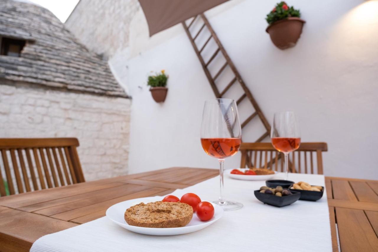 Milestones Modern Suite Trullo Jacuzzi Spa & Relax Алберобело Екстериор снимка