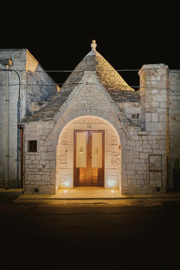 Milestones Modern Suite Trullo Jacuzzi Spa & Relax Алберобело Екстериор снимка
