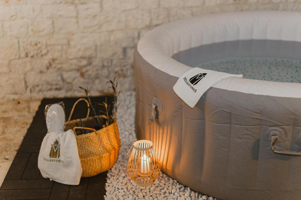 Milestones Modern Suite Trullo Jacuzzi Spa & Relax Алберобело Екстериор снимка